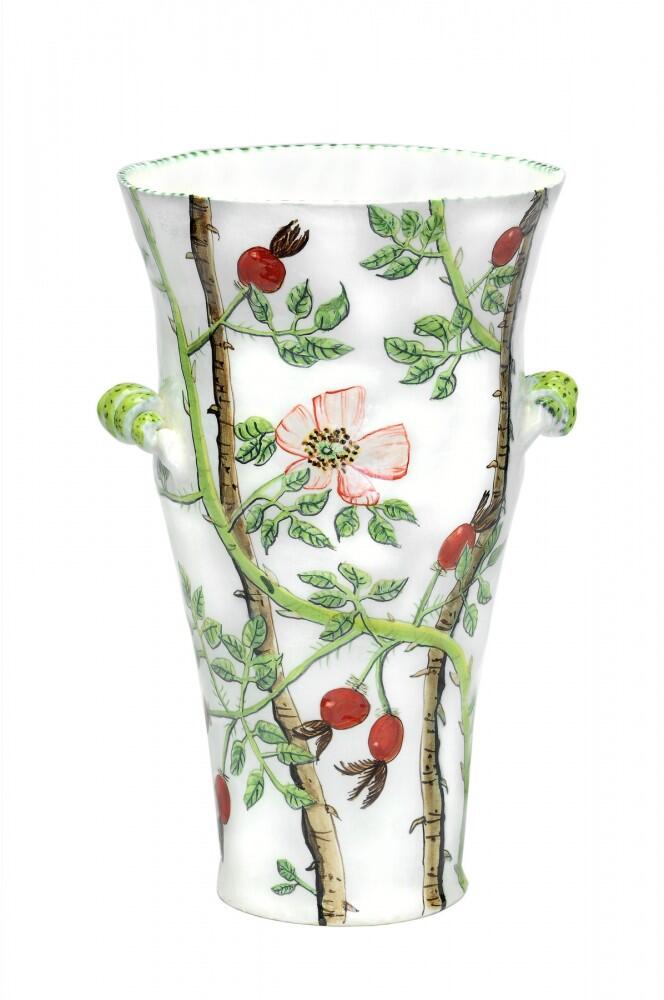 Rosehip urn by Fiona Hiscock
