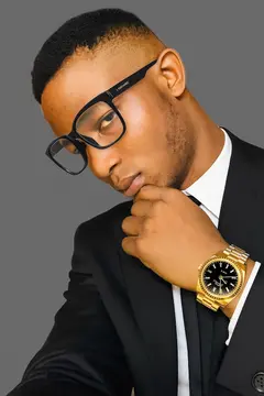 20ED513E-6161-4FD8-B6D0-CC8CA29A5CA9