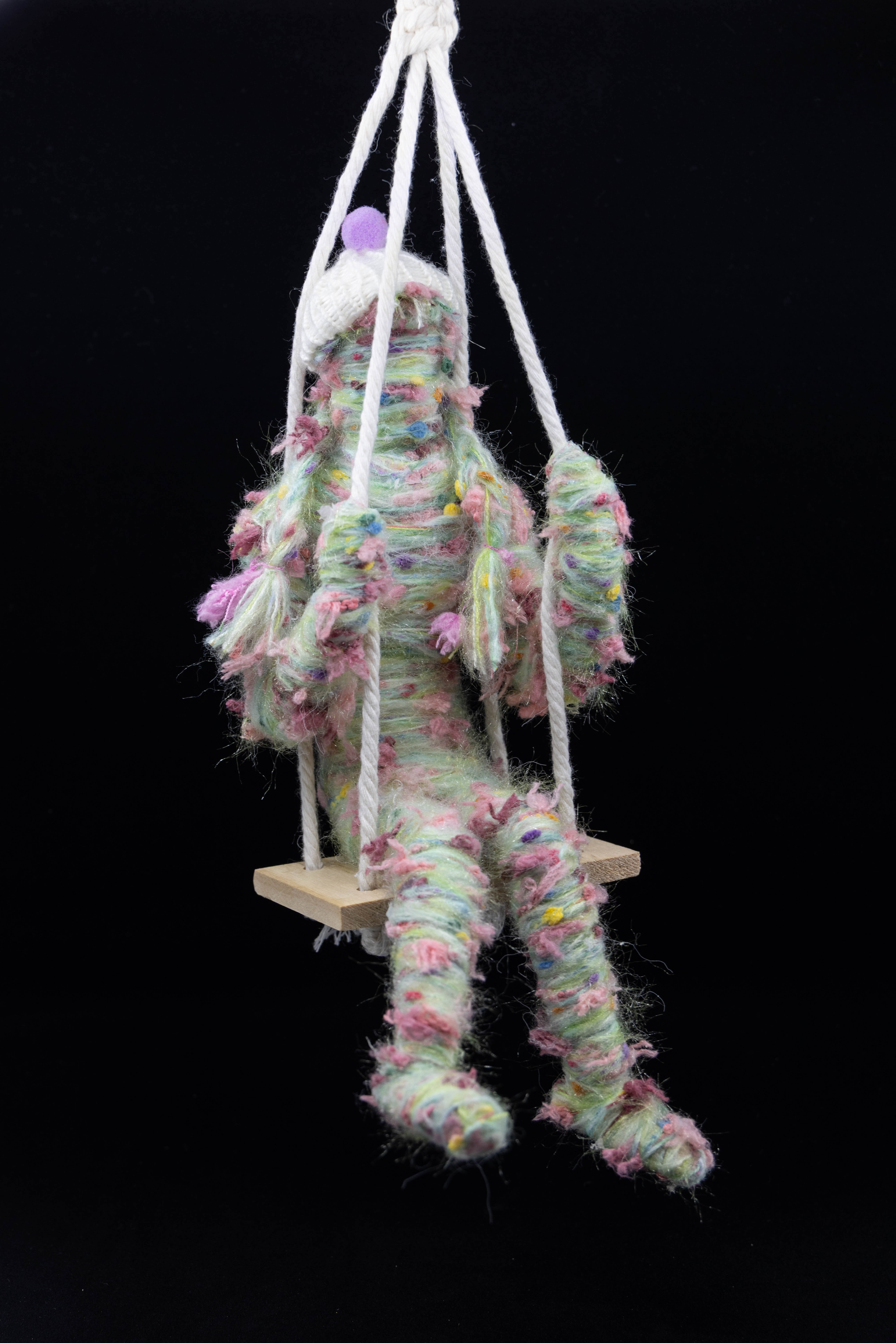Brie's_breezy_Sherree_Halliwell_Sculpture_30x15x12cm_$60