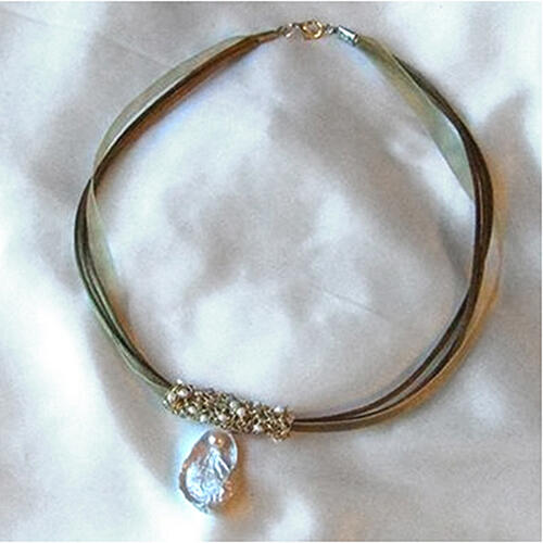 AnnRodgersBrown_PetrifiedPotatoeNecklace_WirePotatoePearls