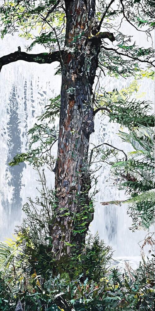 The tree at Russell Falls by Tony Sowersby