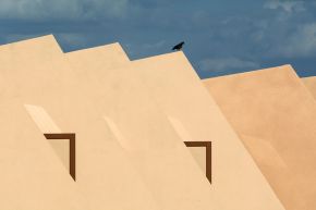 thumb_desert-house_2