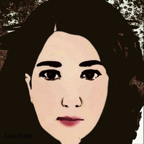 Lara Kaye - pr24